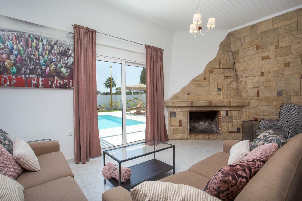 Mythos Luxury Villa فاليراكي المظهر الخارجي الصورة